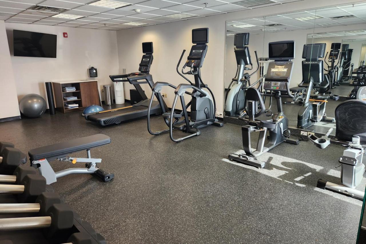 Holiday Inn Express Philadelphia Ne-Bensalem By Ihg Eksteriør bilde