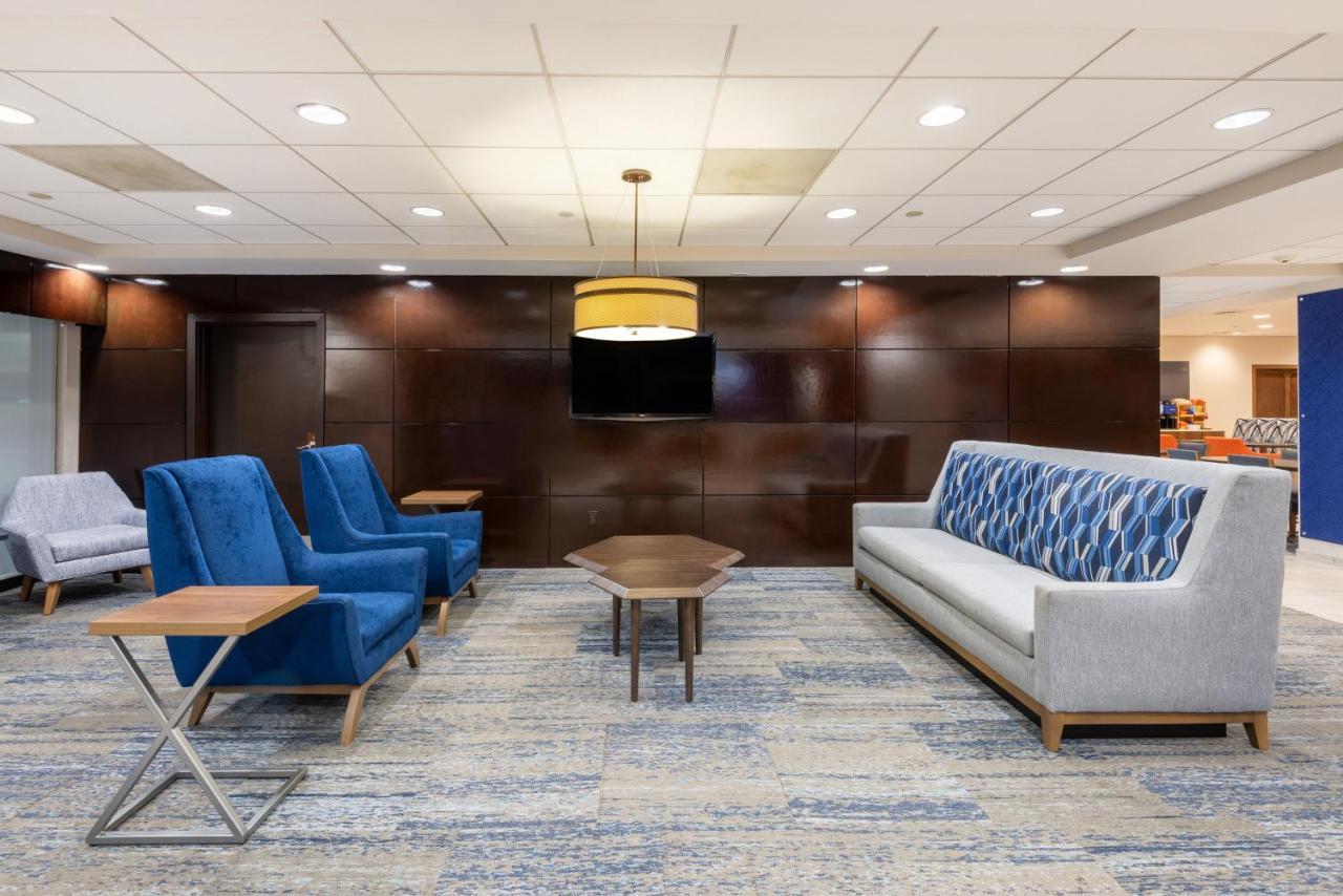 Holiday Inn Express Philadelphia Ne-Bensalem By Ihg Eksteriør bilde