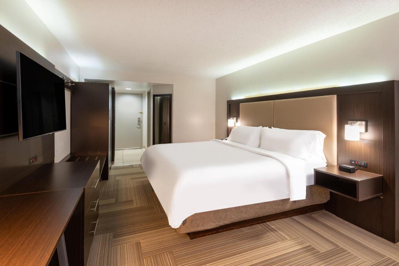 Holiday Inn Express Philadelphia Ne-Bensalem By Ihg Eksteriør bilde