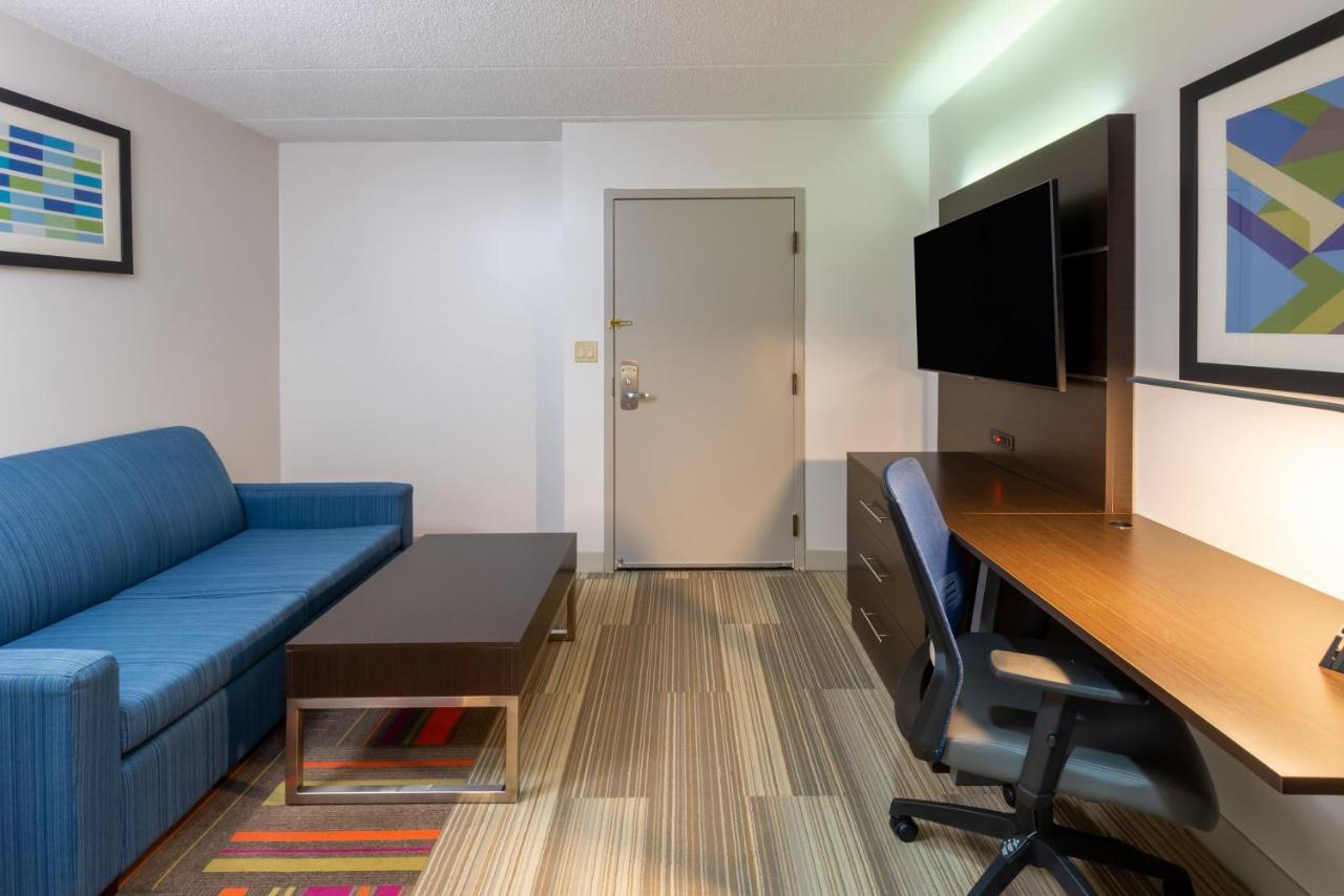 Holiday Inn Express Philadelphia Ne-Bensalem By Ihg Eksteriør bilde