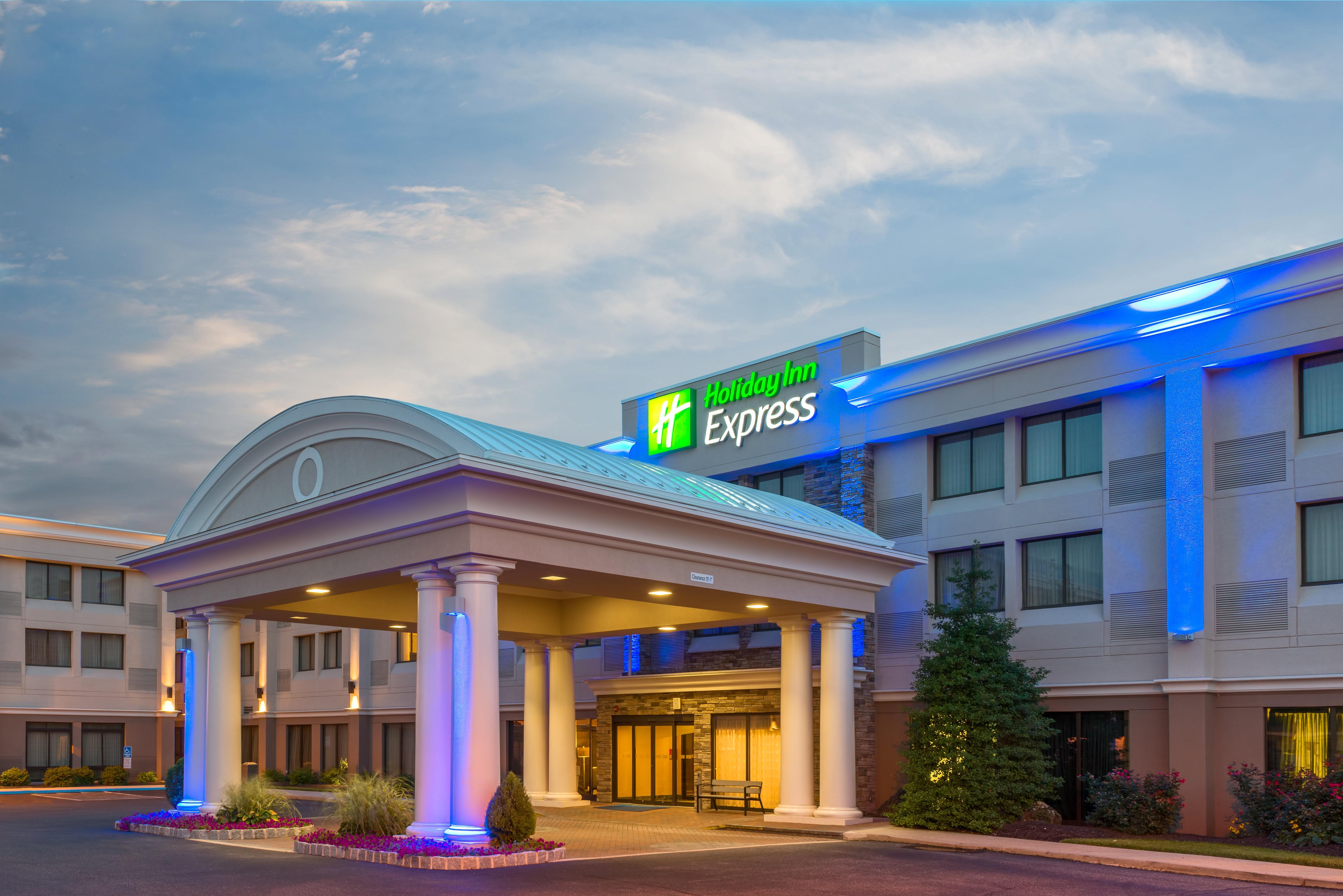 Holiday Inn Express Philadelphia Ne-Bensalem By Ihg Eksteriør bilde